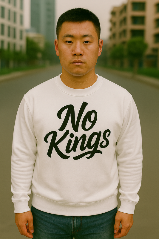 No Kings Sweatshirt (White)